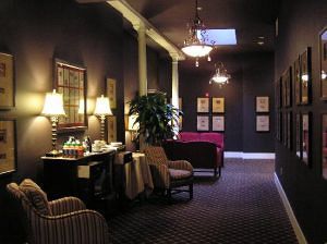 The Clarke Hotel Уокешо Экстерьер фото